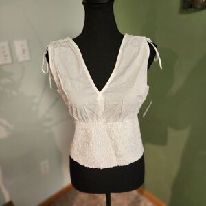 Fitted Sleeveless V-Neck Tie-Shoulder Smocked Blouse for Women